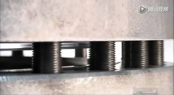 比人還大的大型閥門是怎么制造出來的？-