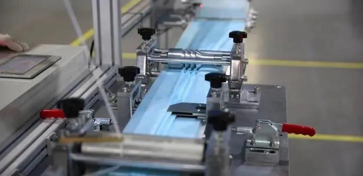 是跨界演繹，還是實力展現？利歐宣布口罩生產線投產，日產能100萬只